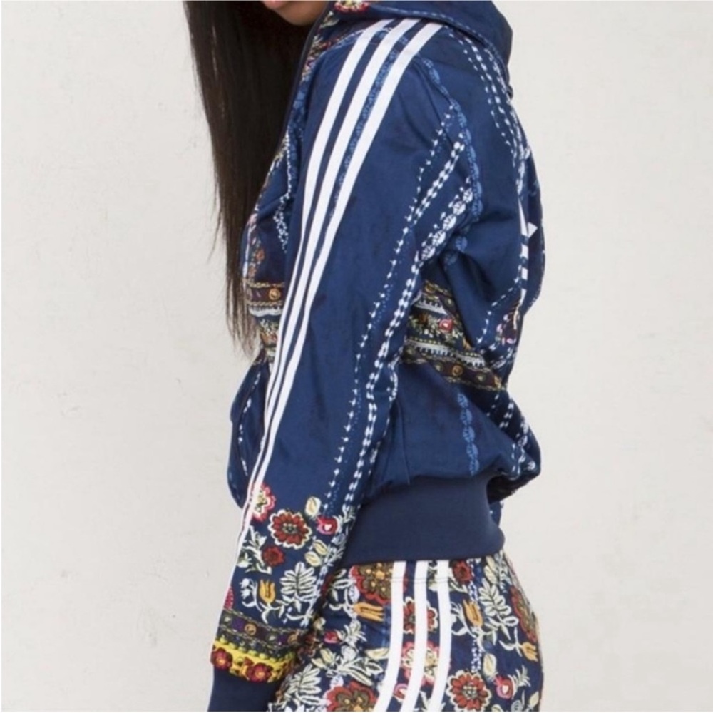 Farm Rio + adidas Cirandiera Blue Floral Zipper Front Jacket Size M - Picture 5 of 14